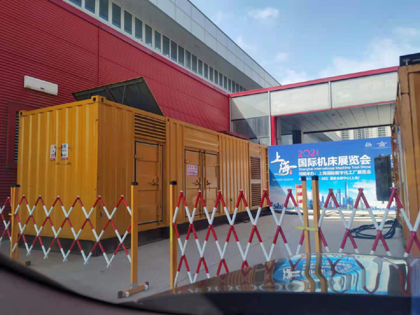 浮山发电车出租-发电机无电压或电压太低怎么办?