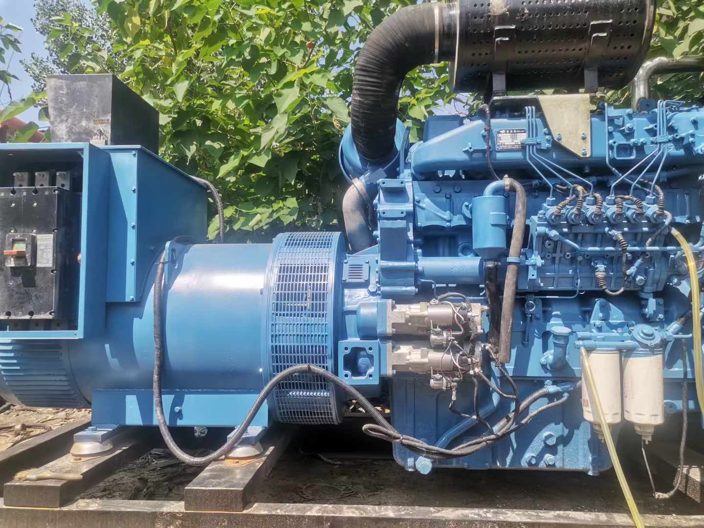 浮山详细说明降低 800kW 柴油发电机输出电流波动的方法